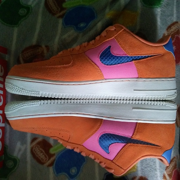 Nike Air Force 1 Shoes - Picture 2 of 13